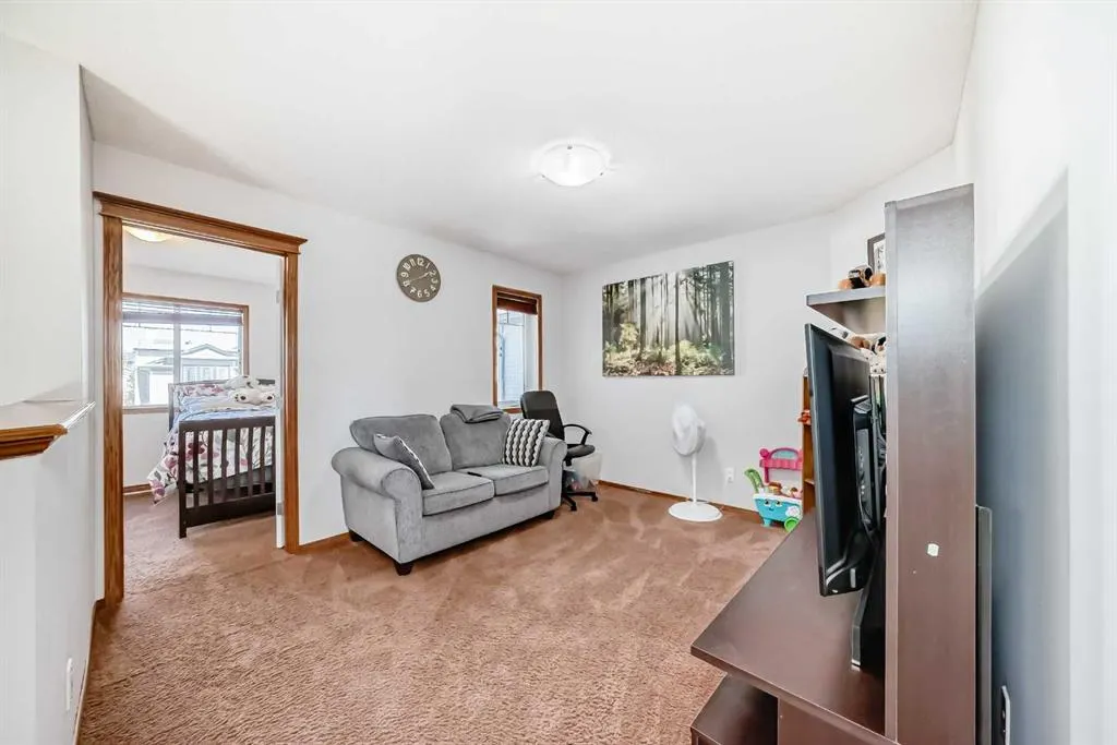 53 Evansford Grove NW