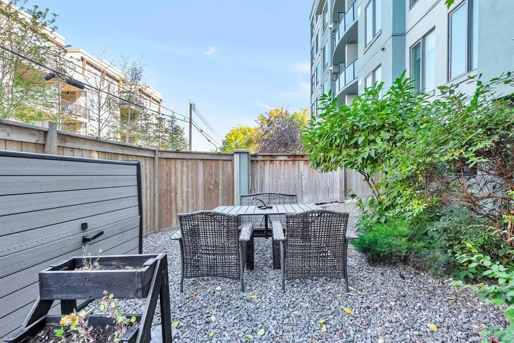328 21 Avenue SW, #109
