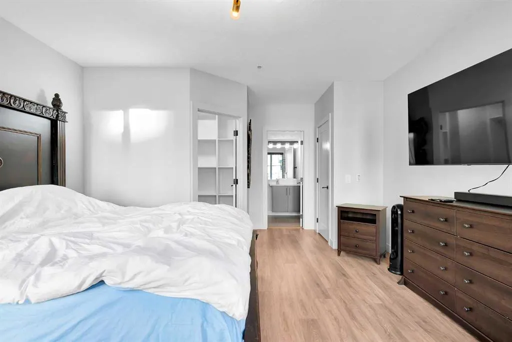 328 21 Avenue SW, #109