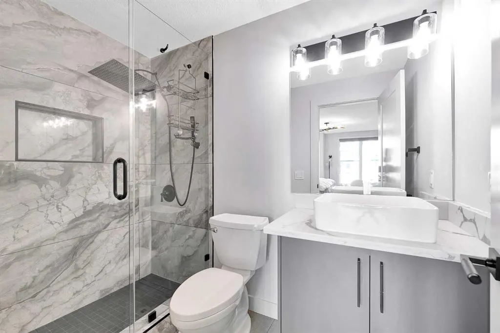328 21 Avenue SW, #109