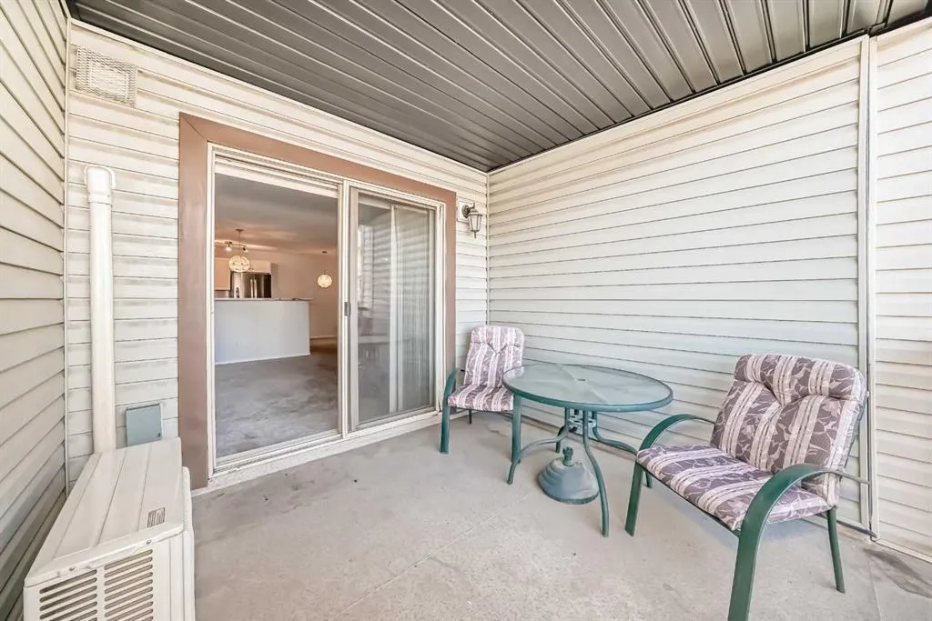 8 Bridlecrest Drive SW, #2238