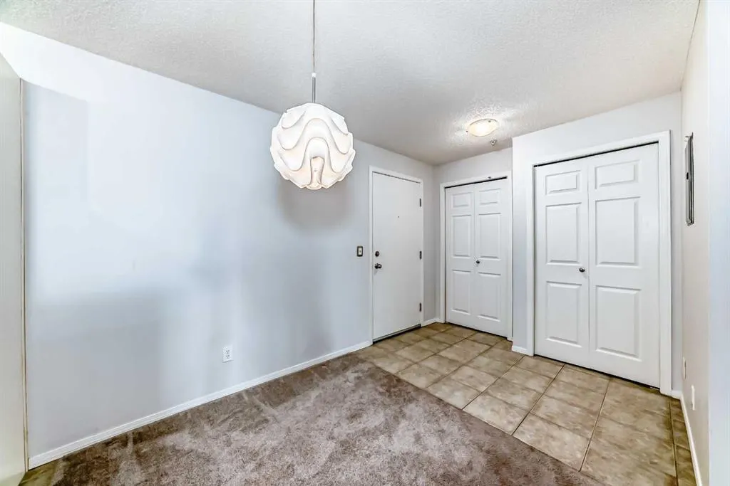 8 Bridlecrest Drive SW, #2238