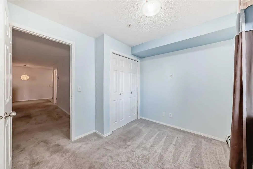 8 Bridlecrest Drive SW, #2238