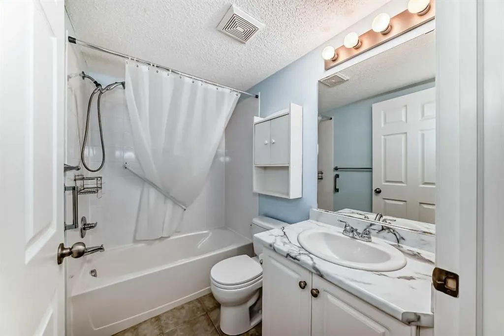 8 Bridlecrest Drive SW, #2238