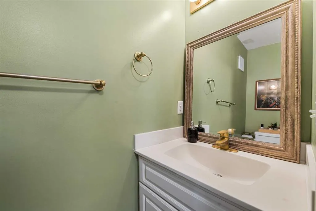 4525 31 Street SW, #314