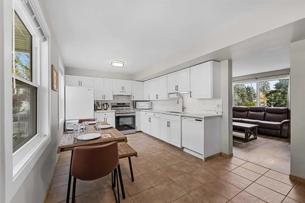 4525 31 Street SW, #314