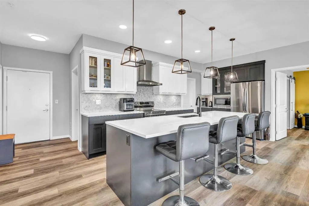 100 Harvest Hills Place NE, #305