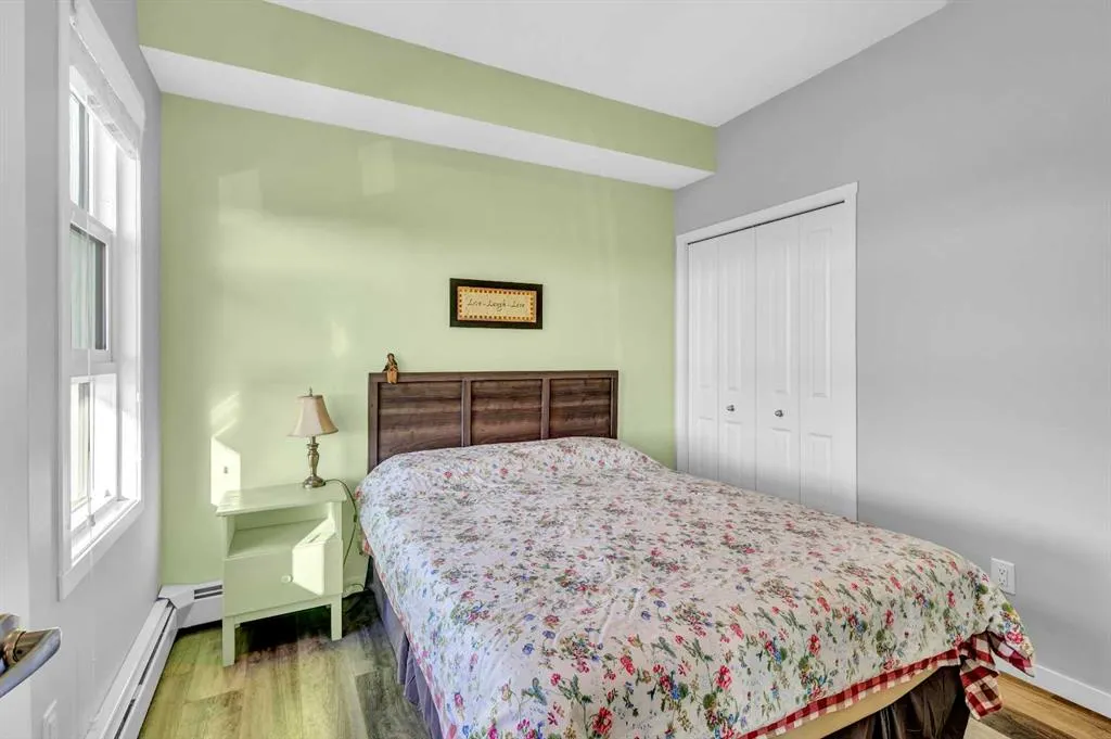 100 Harvest Hills Place NE, #305