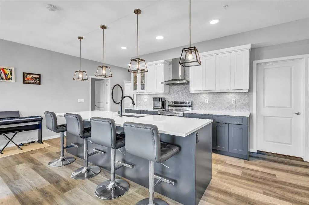 100 Harvest Hills Place NE, #305