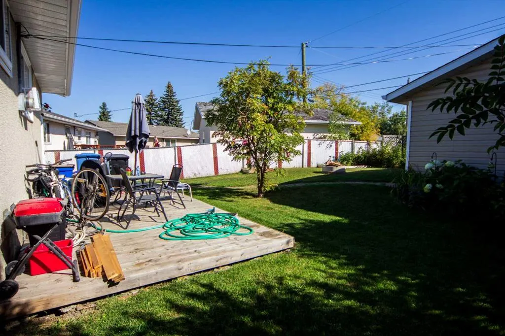 1251 Penedo Crescent SE