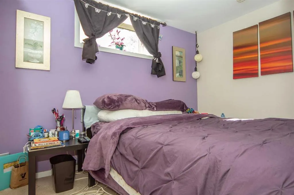 1251 Penedo Crescent SE