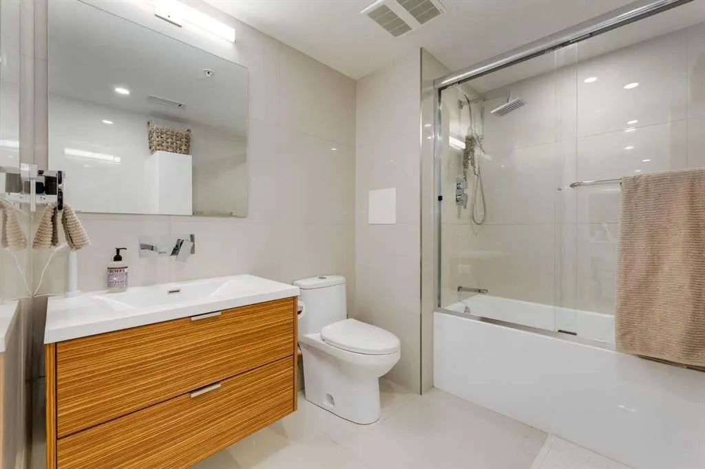 1020 9 Avenue SE, #613