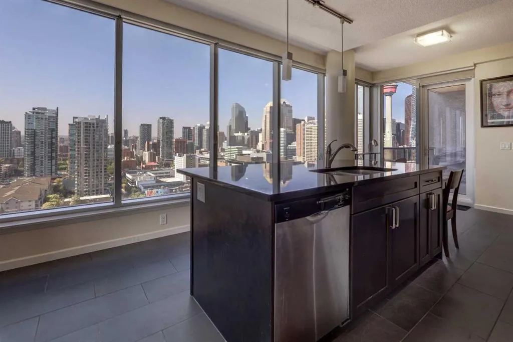 211 13 Avenue SE, #1802