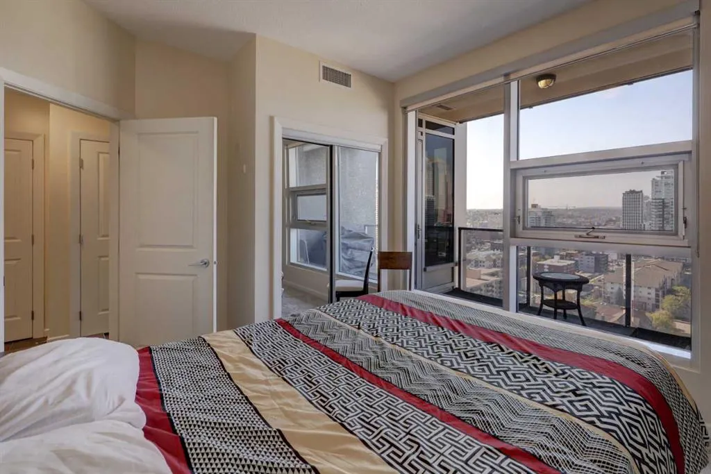 211 13 Avenue SE, #1802