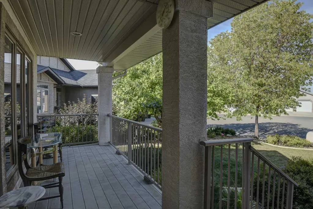 5409 44A Street Close