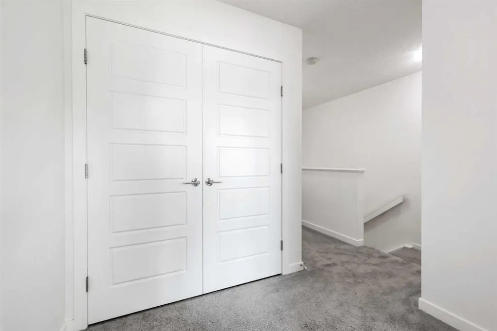 59 Masters Manor SE