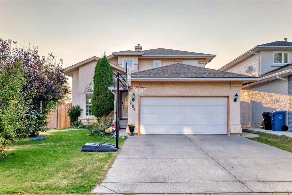 204 Coral Keys Green NE