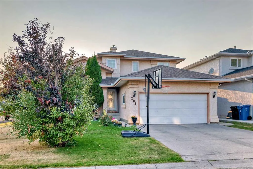204 Coral Keys Green NE