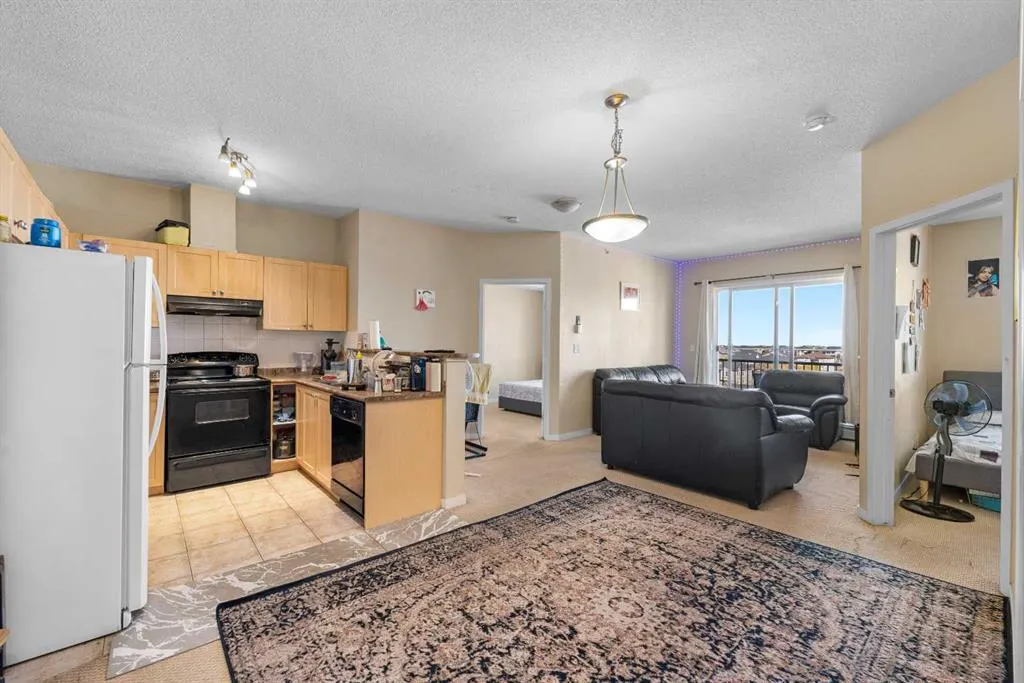 333 Taravista Drive NE, #1406