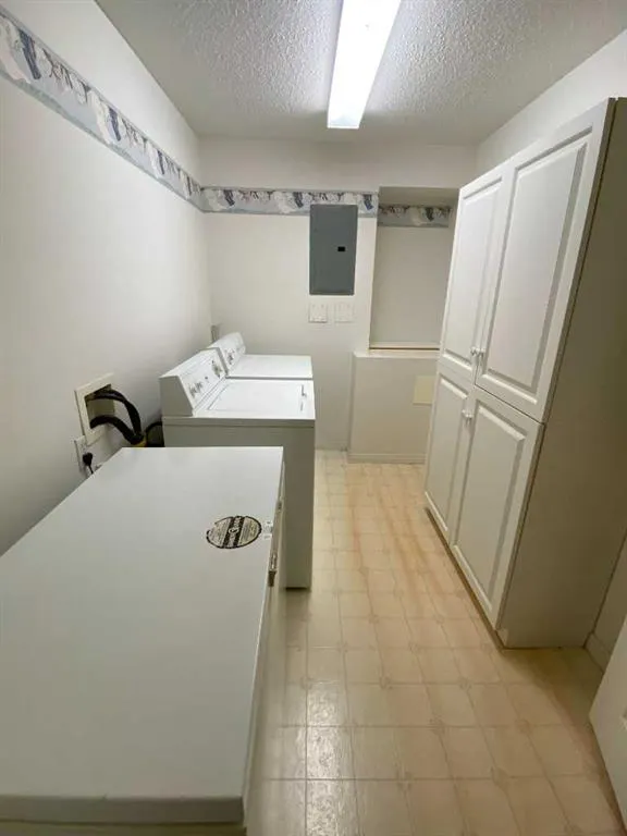 680 Cassils Road W, #103