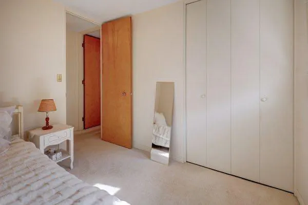 16 Cedar Crescent
