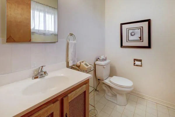 16 Cedar Crescent