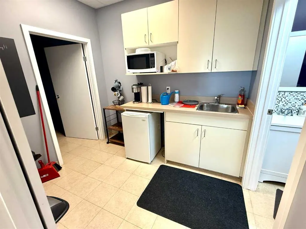 4351 104 Avenue SE, #7