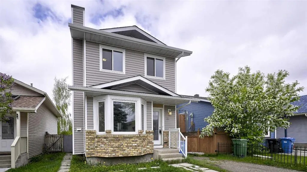 124 Riverbrook Way SE