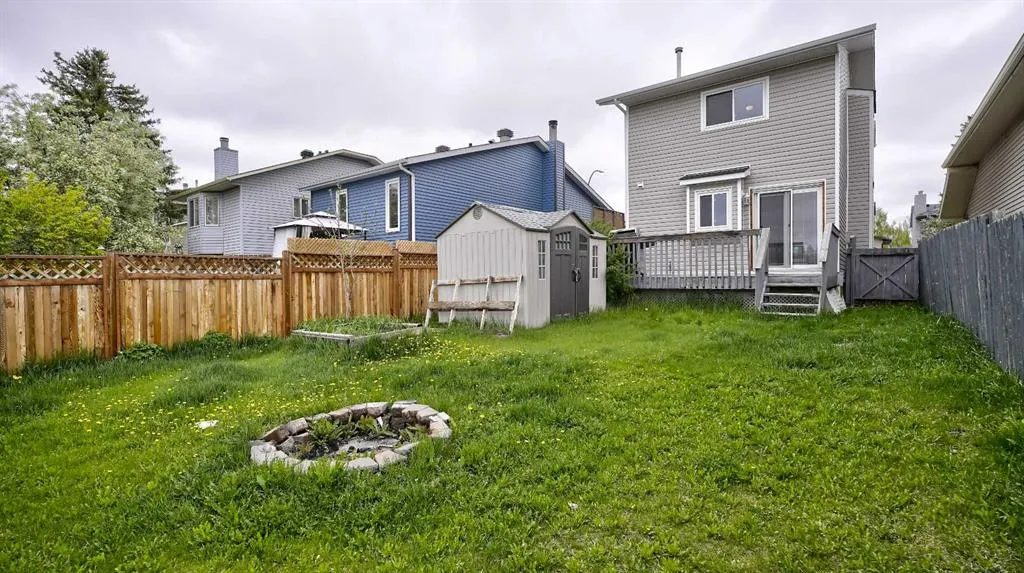 124 Riverbrook Way SE