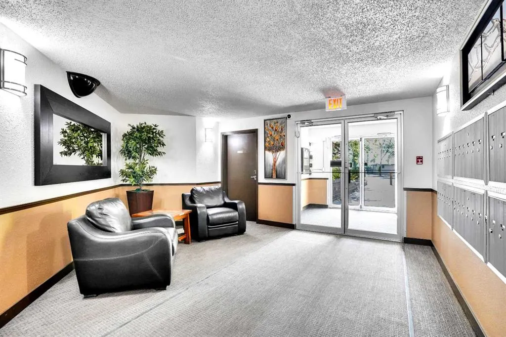 21 Dover Point SE, #203