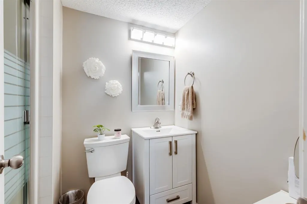 604 8 Street SW, #2301