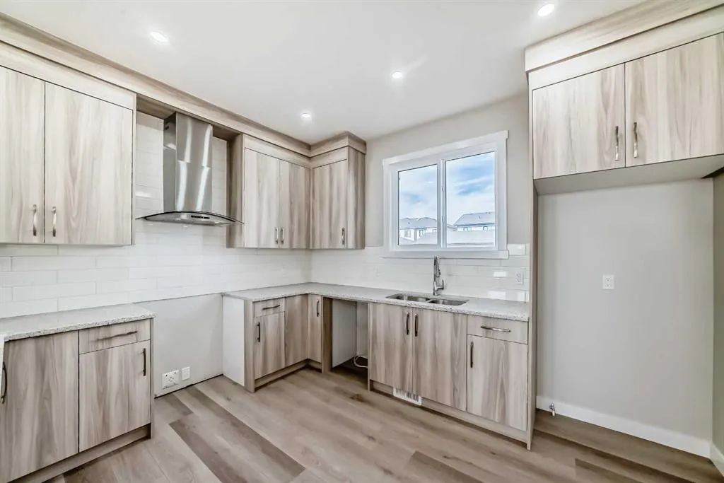156 Belvedere Park SE
