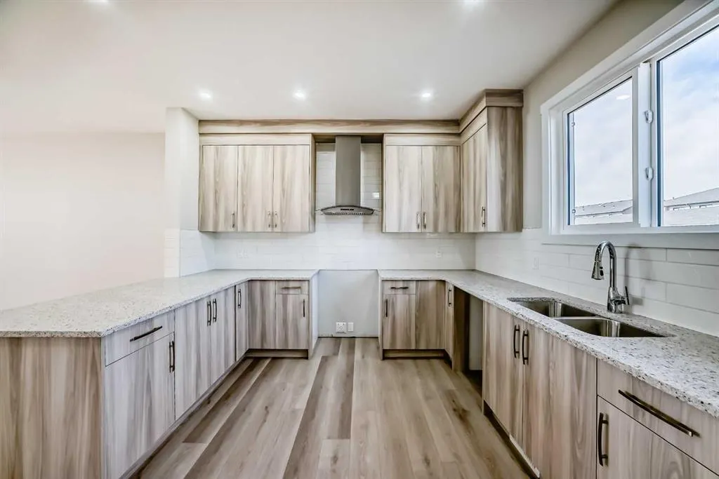 156 Belvedere Park SE