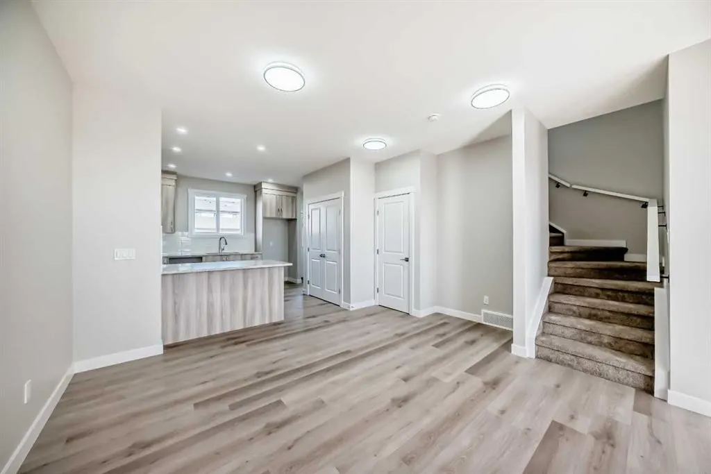 156 Belvedere Park SE
