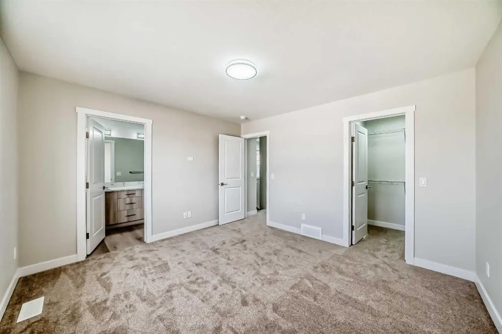 156 Belvedere Park SE