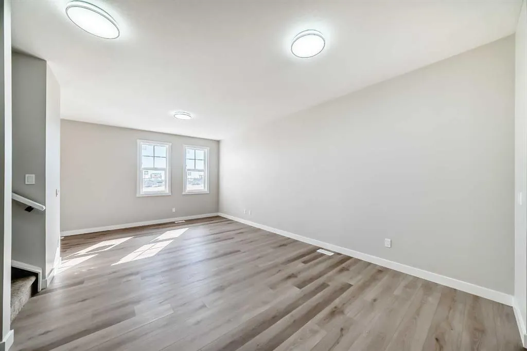 156 Belvedere Park SE