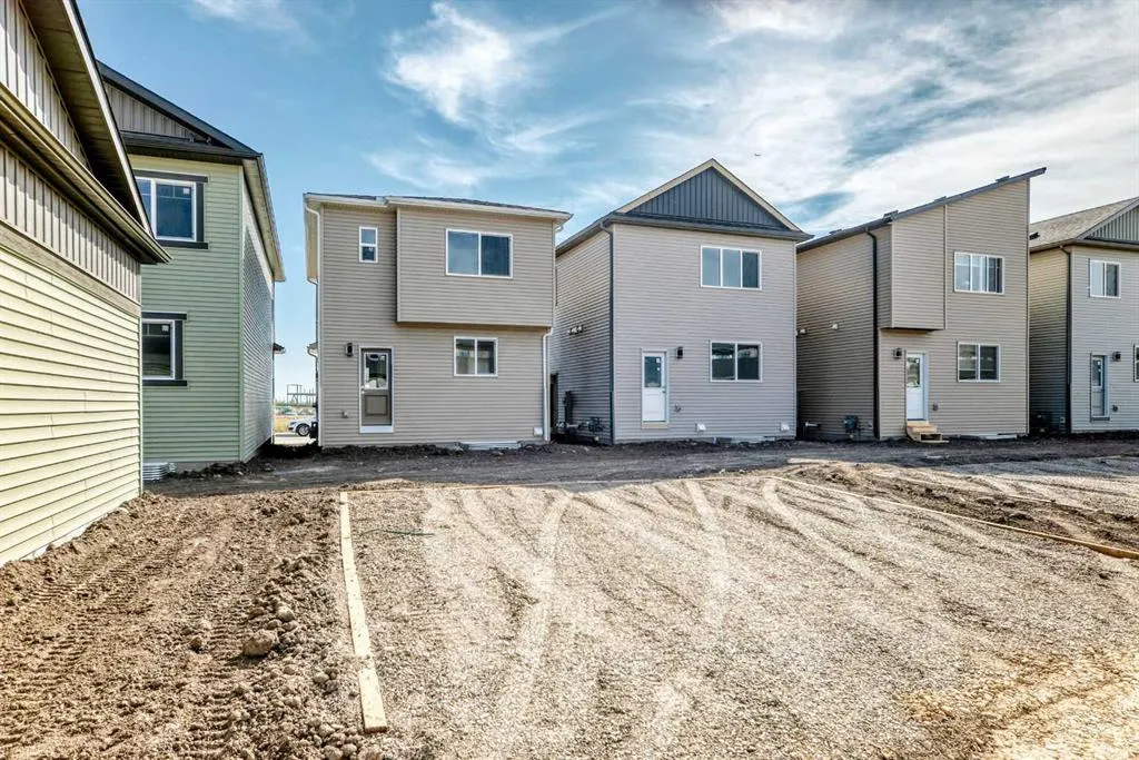 156 Belvedere Park SE