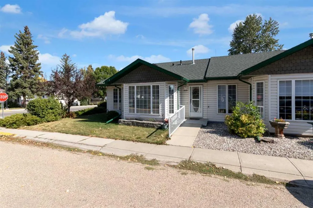 1919 15 Street
