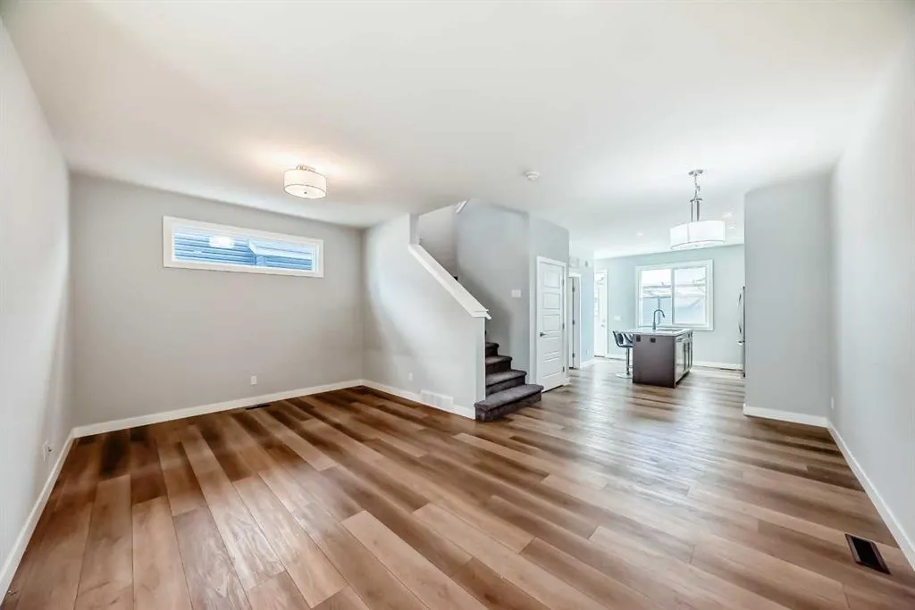 124 Chelsea Glen