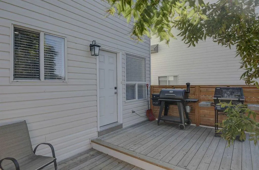 110 Hidden Hills Road NW