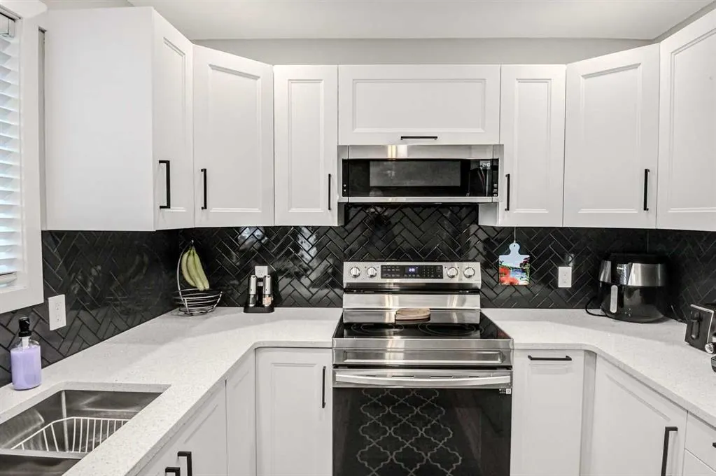 110 Hidden Hills Road NW