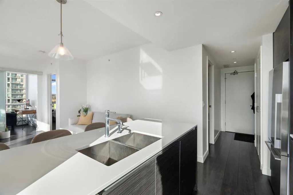 1501 6th Street SW, #1102