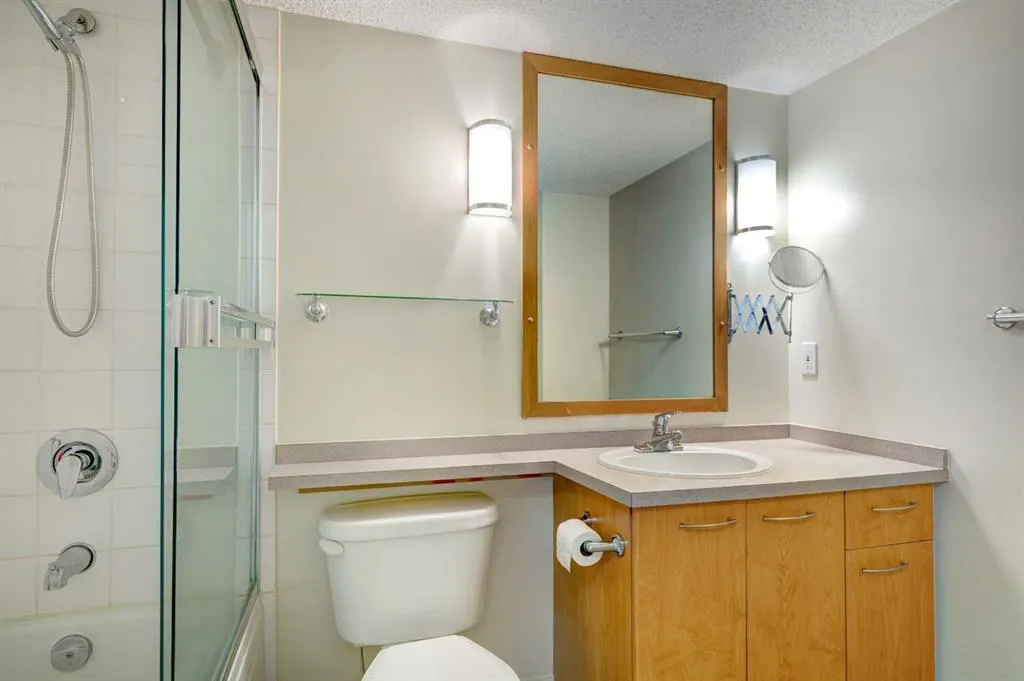 22 Richard Place SW, #326