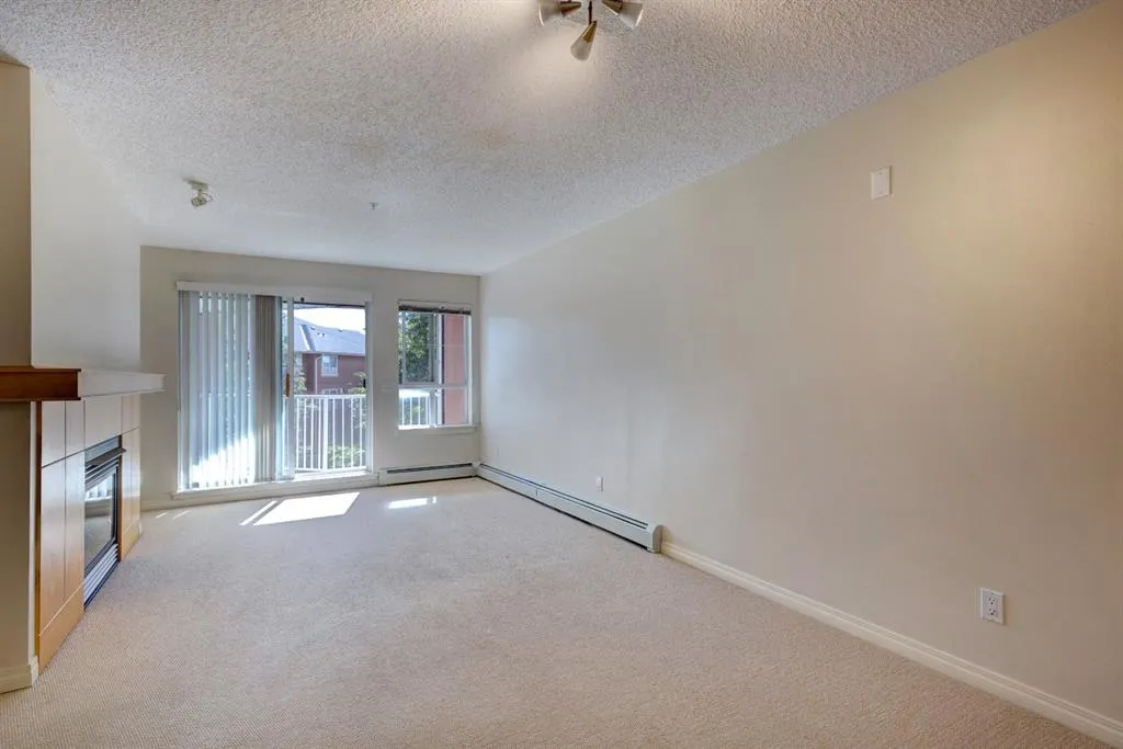 22 Richard Place SW, #326