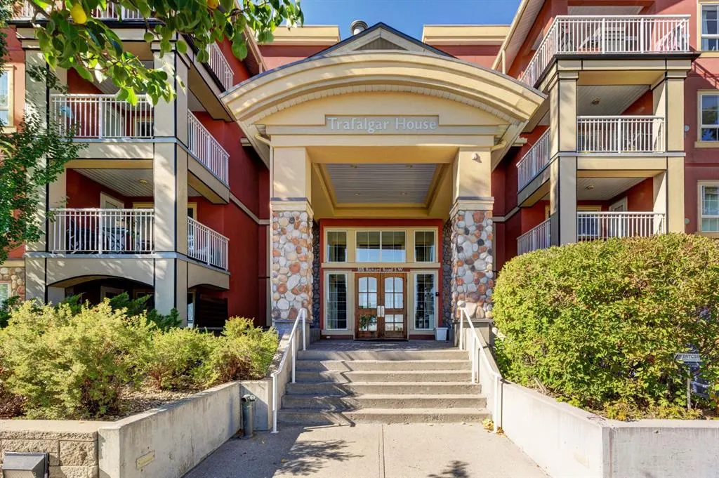 22 Richard Place SW, #326