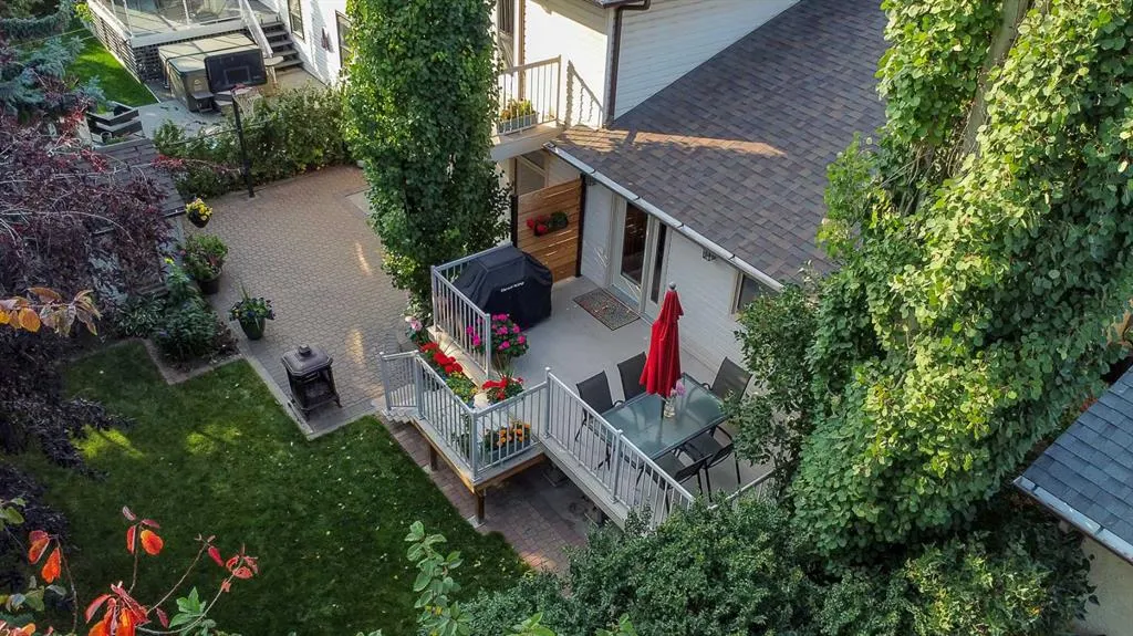 395 Silvergrove Drive NW