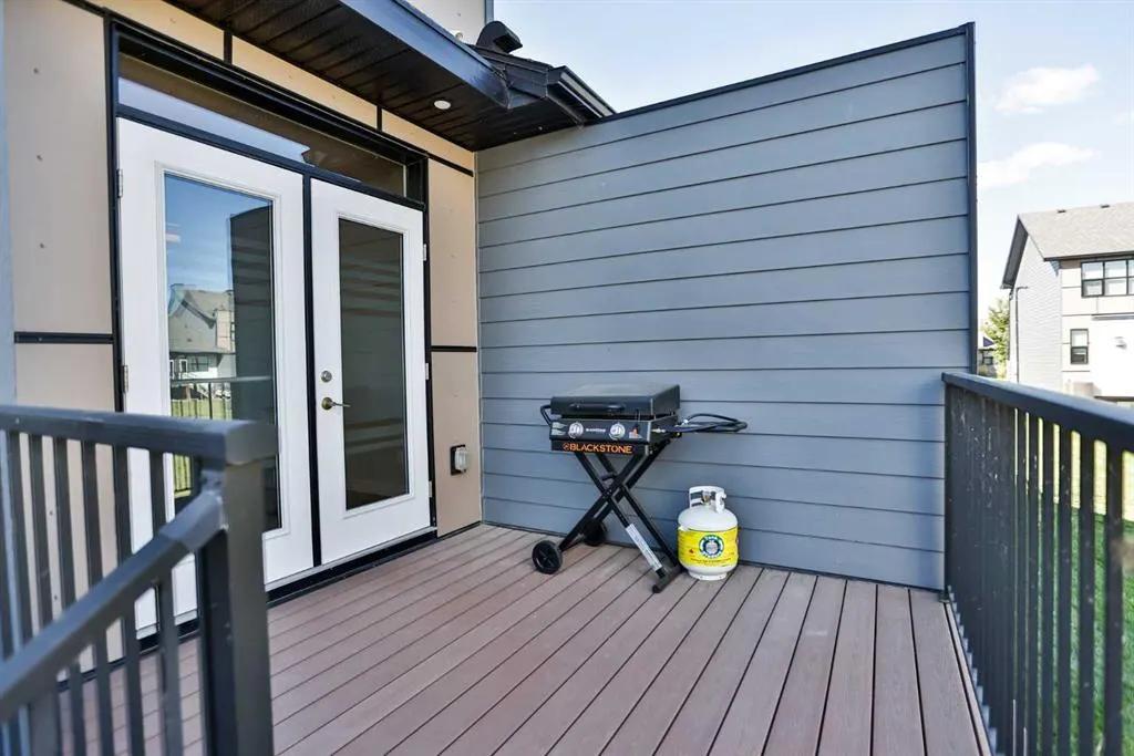 77 Aquitania Circle W, #2