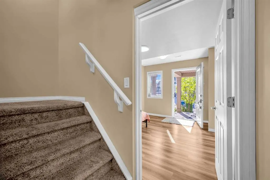 206 Cityscape Lane NE