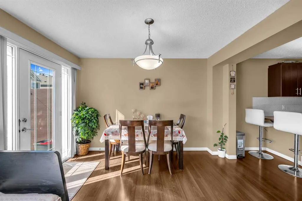 206 Cityscape Lane NE