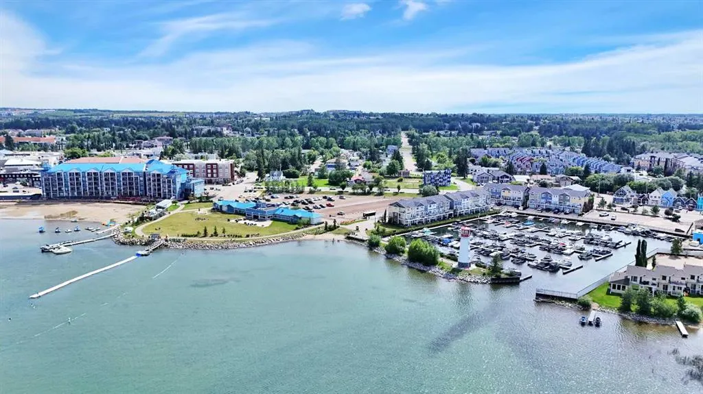 5100 Lakeshore Drive, #309